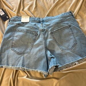 High Waist Blue Denim Shorts with Frayed Hem